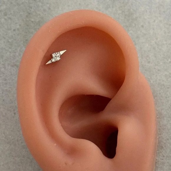 Modest Lu Jewelry - Sterling Silver Crystal Lightning Bolt Cartilage Earring 

Brand New